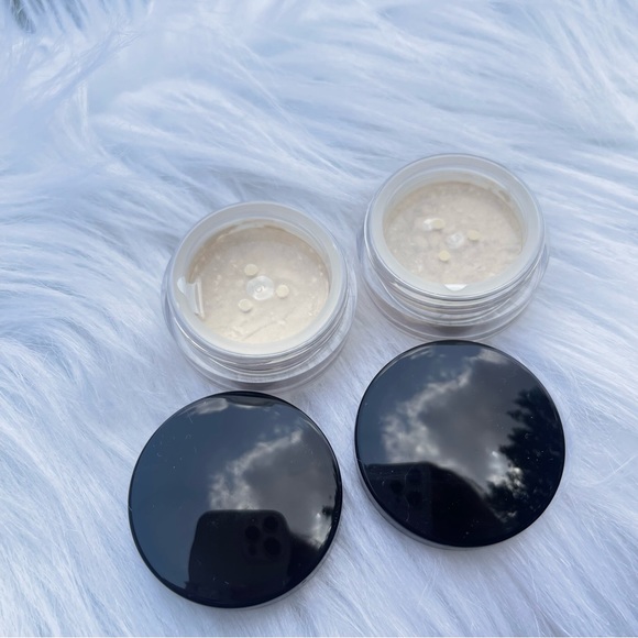 2x LAURA MERCIER Translucent Loose Setting Powder Travel Size 0.07oz 2g New - Picture 4 of 6